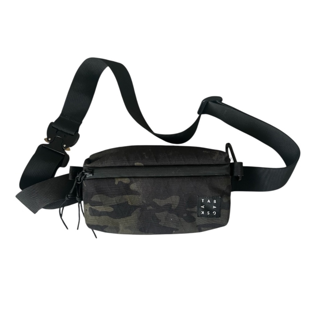 Tabagska • Men's Camp Crossbody Bag